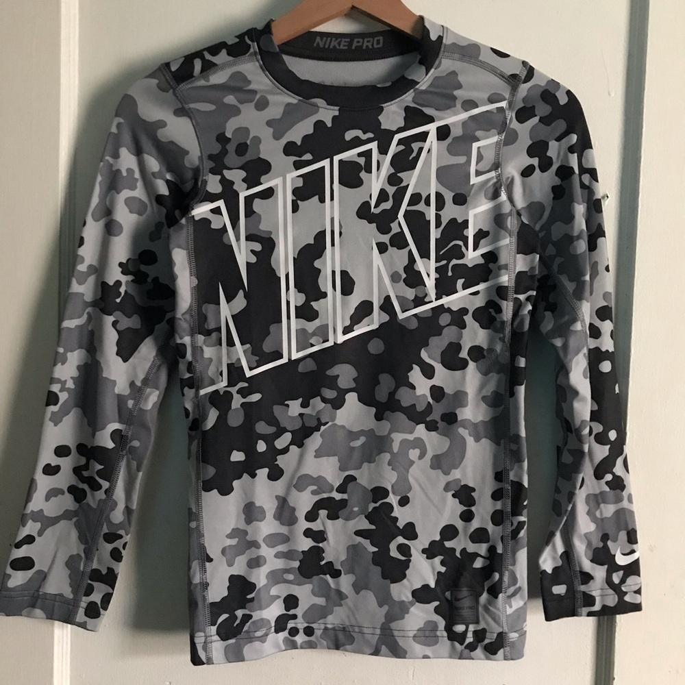 Nike Pro Dri-Fit Camo Long Sleeve Shirt (Size L)